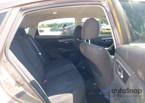 2014 Nissan Altima 2.5 Sv z USA, uszkodzony, nr VIN 1N4AL3AP4EC176828